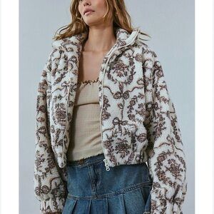 Urban Outfitters Snow Bunny Fleece Cream & Brown Floral Teddy Zip Jacket